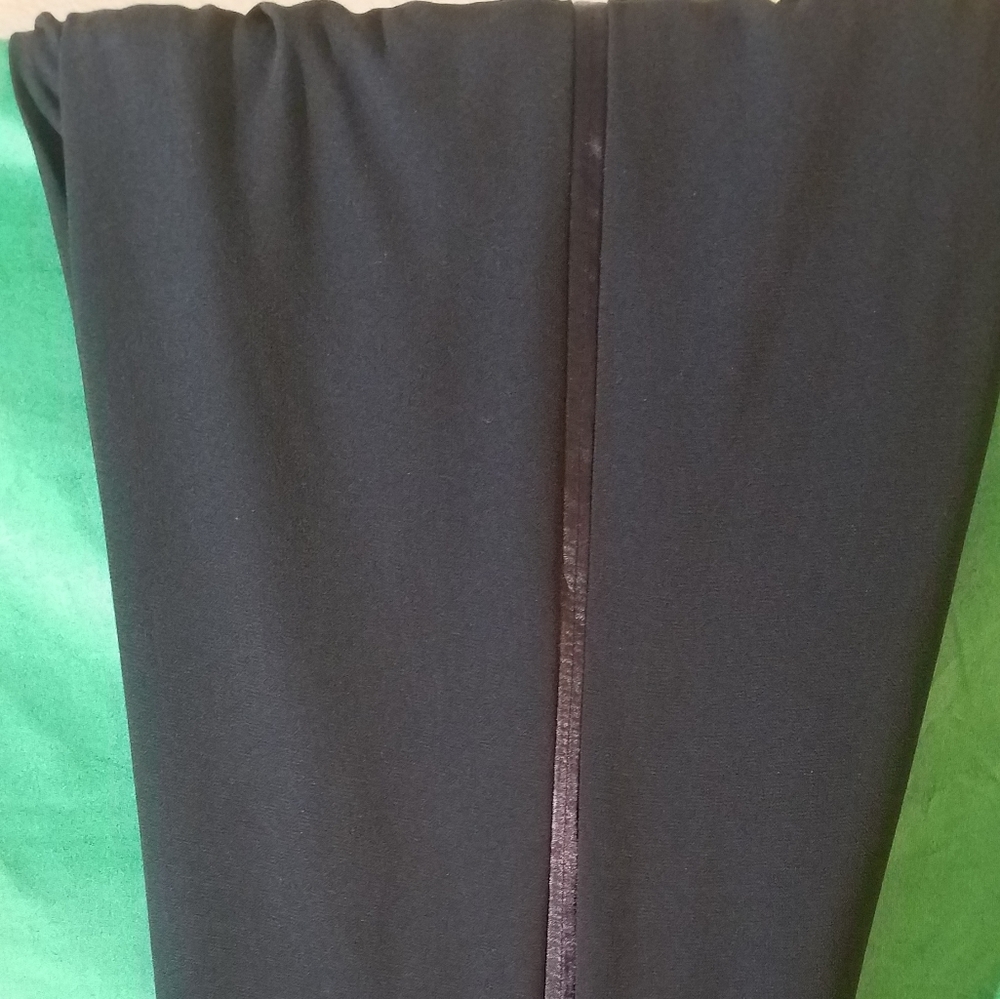 Black wide leg slacks with it
